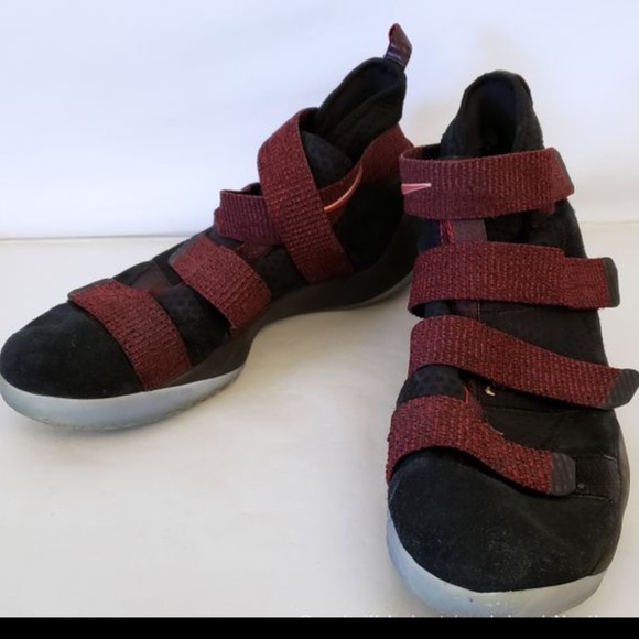 Lebron Nike Black High-Top Sneakers Size 13 main image 4